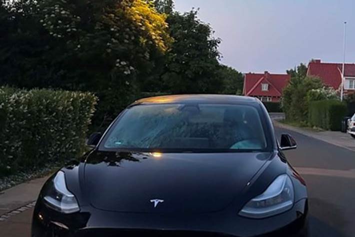undefined Tesla Model 3 fra 2019
