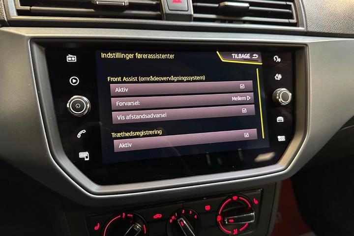 Grå Seat Arona fra 2018