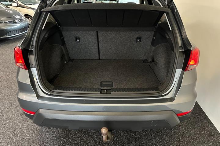 Grå Seat Arona fra 2018