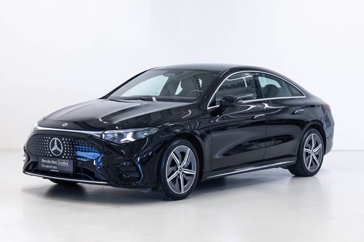 Sort Mercedes CLA250+ fra 2025 set udefra