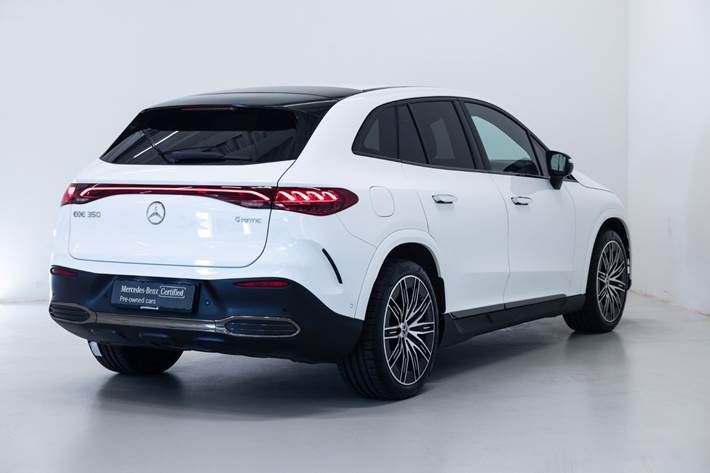 Hvid Mercedes EQE350 SUV fra 2026