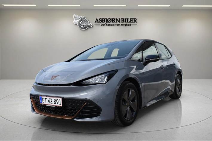 Grå Cupra Born fra 2024