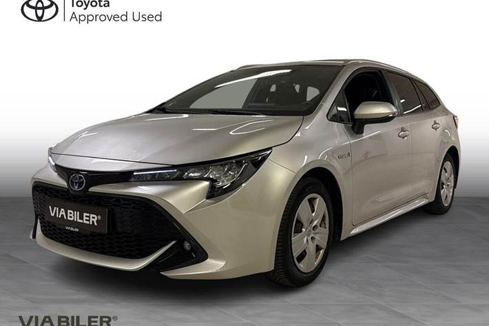 Sølv Toyota Corolla fra 2020 set udefra