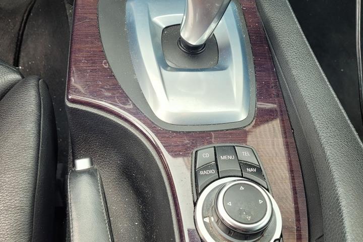 Sort BMW 520d fra 2010