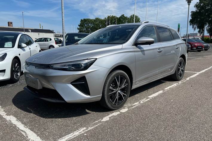 Grøn MG MG5 fra 2023