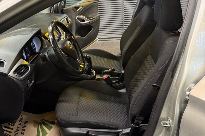 undefined Opel Astra fra 2017