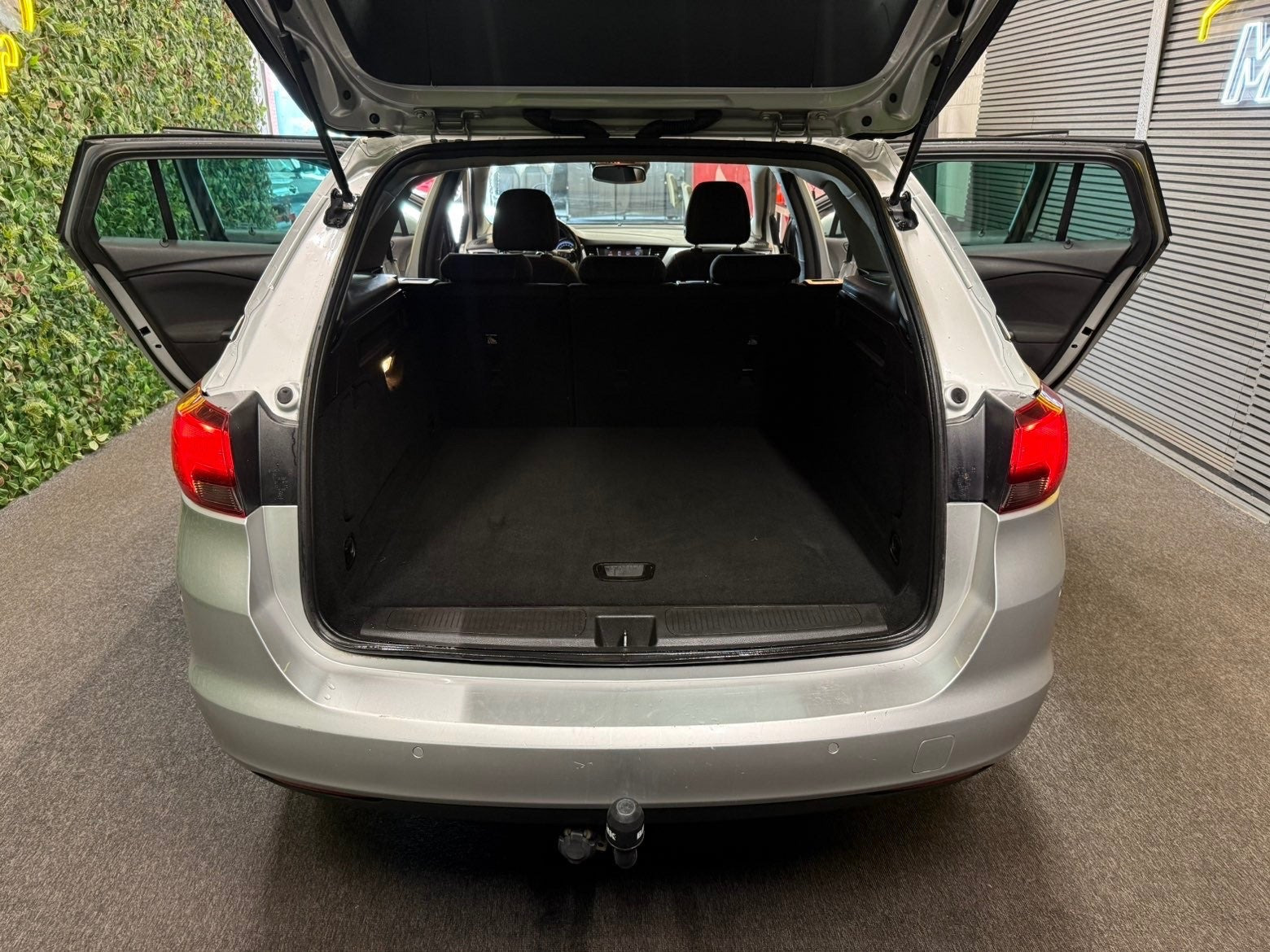 undefined Opel Astra fra 2017
