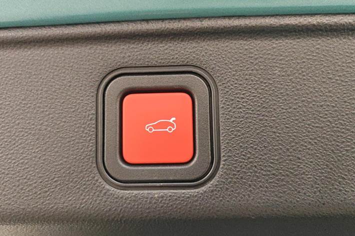 Blå Fiat 600e fra 2025