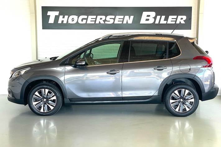 Grå Peugeot 2008 fra 2019