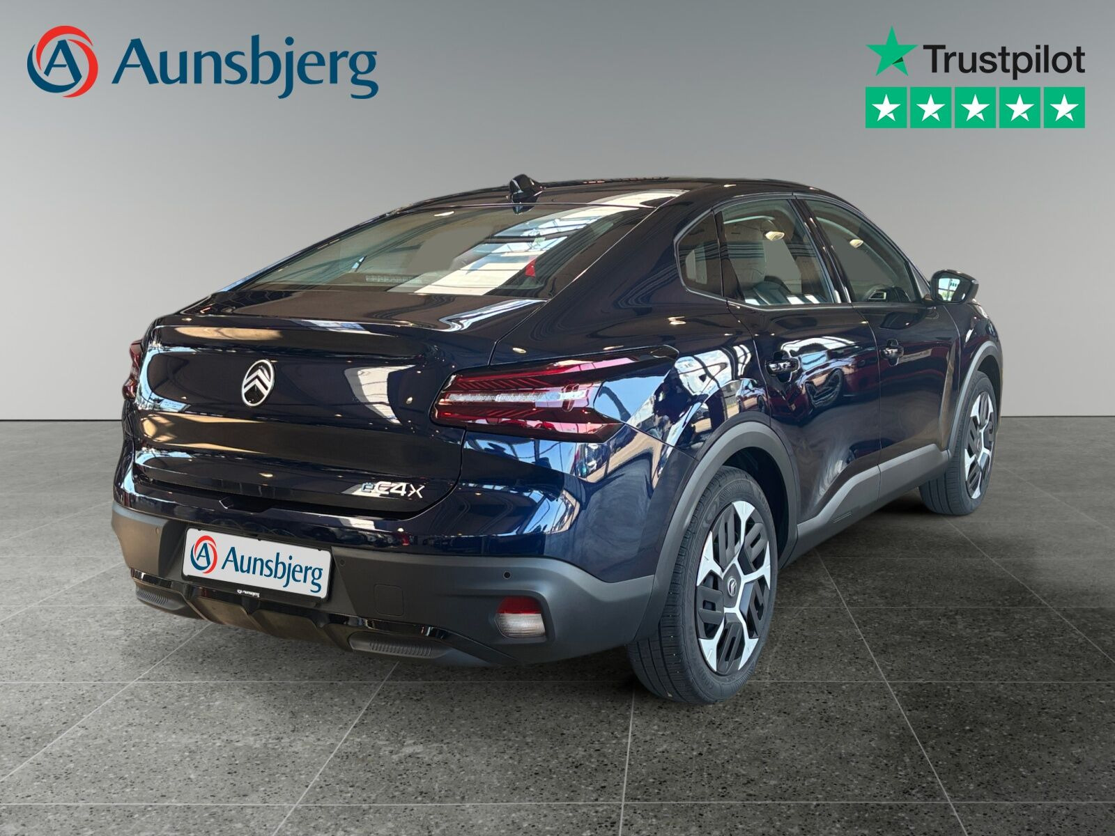 Blå Citroën ë-C4 X fra 2025