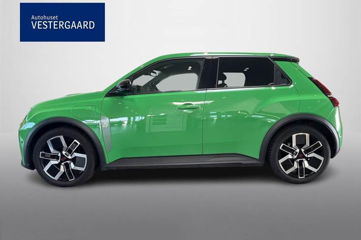 Grøn Renault 5 E-Tech fra 2025
