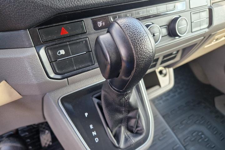 undefined VW e-Crafter 35 fra 2019 set indefra