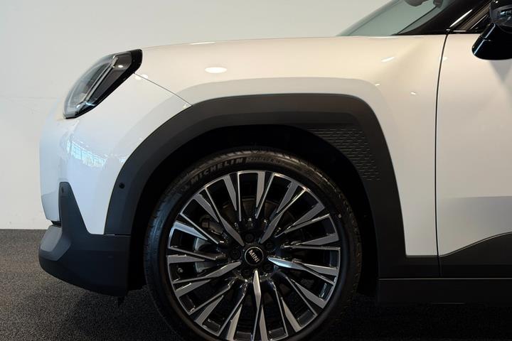 Hvid Mini Aceman SE fra 2026