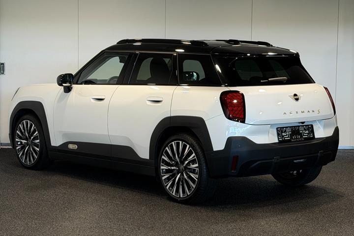 Hvid Mini Aceman SE fra 2026