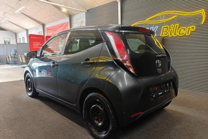 undefined Toyota Aygo fra 2015