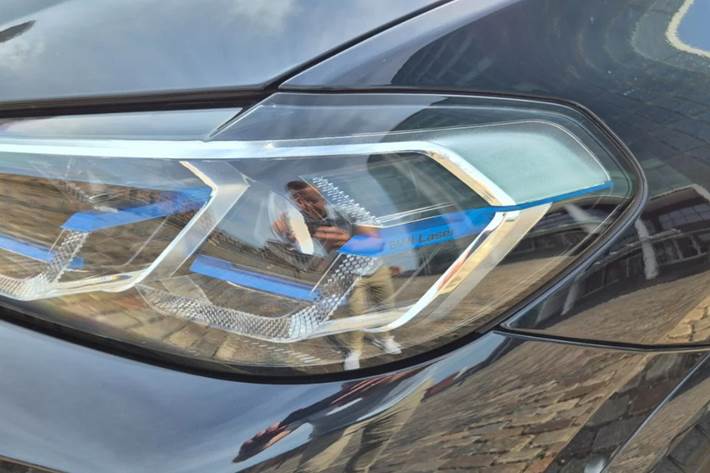 Sort BMW iX3 fra 2022