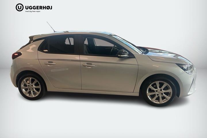 Sølv Opel Corsa fra 2023