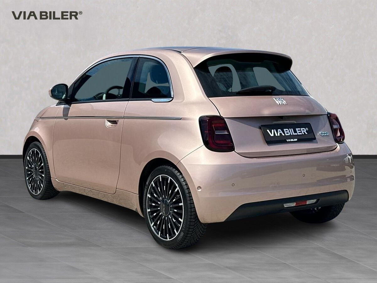 undefined Fiat 500e fra 2023