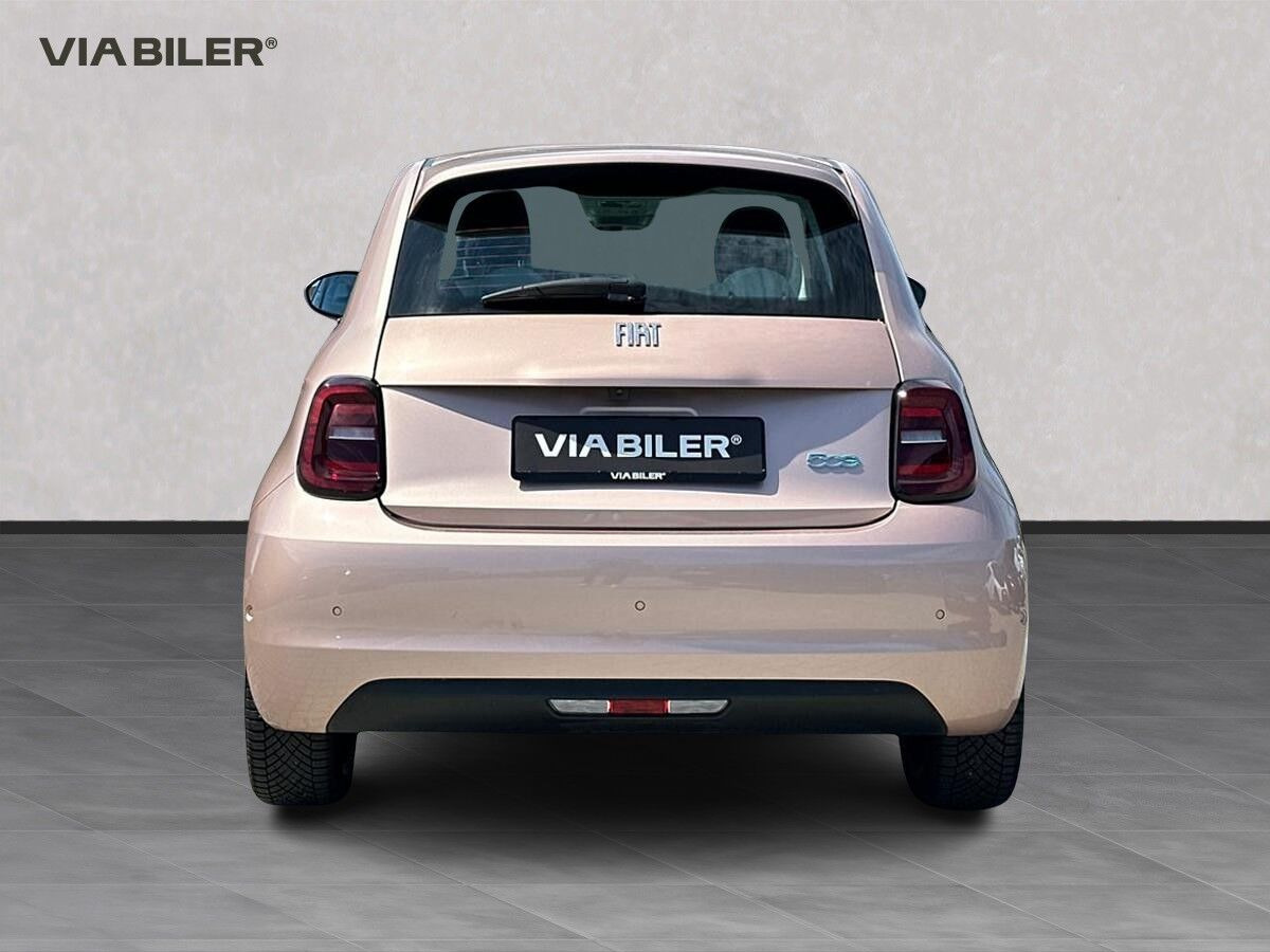 undefined Fiat 500e fra 2023