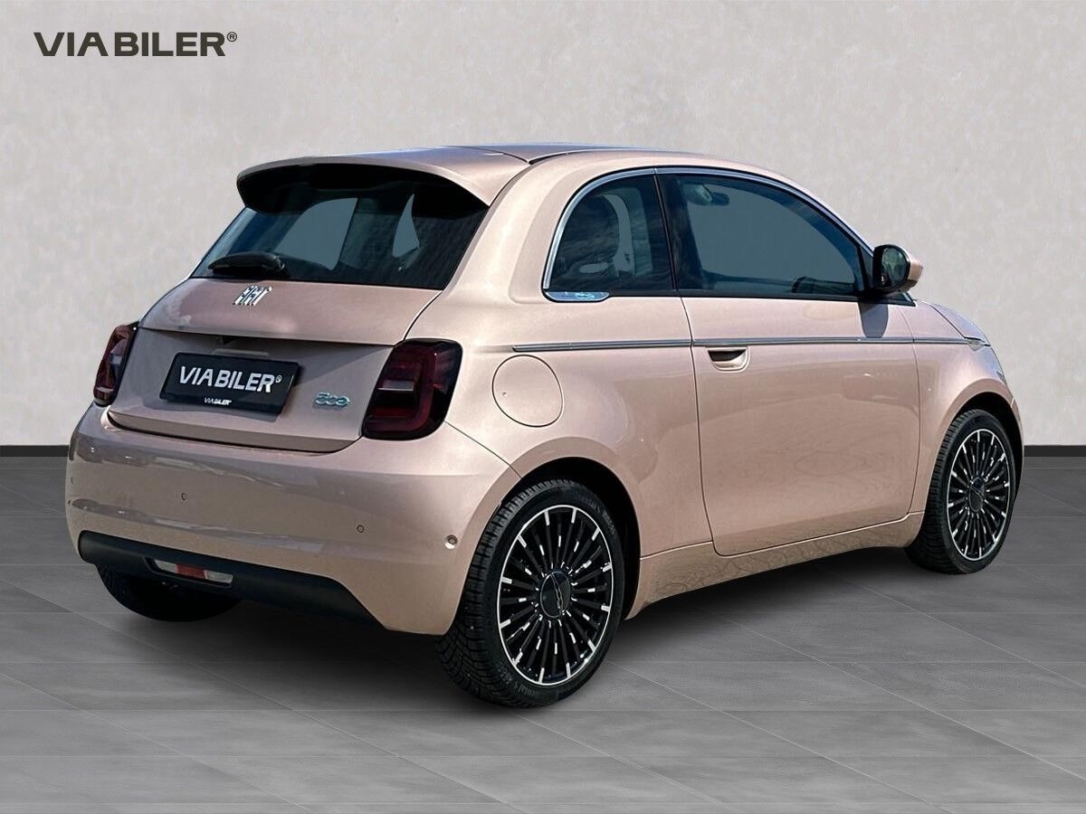 undefined Fiat 500e fra 2023