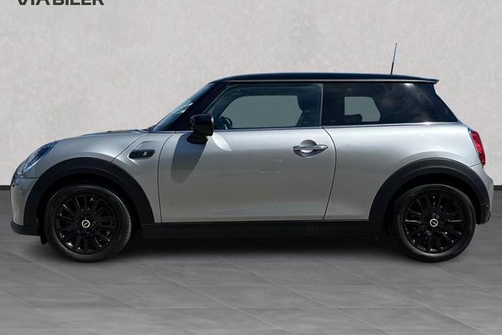 Grå Mini Cooper fra 2023