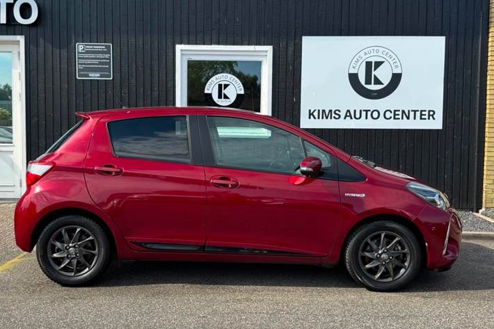 undefined Toyota Yaris fra 2017
