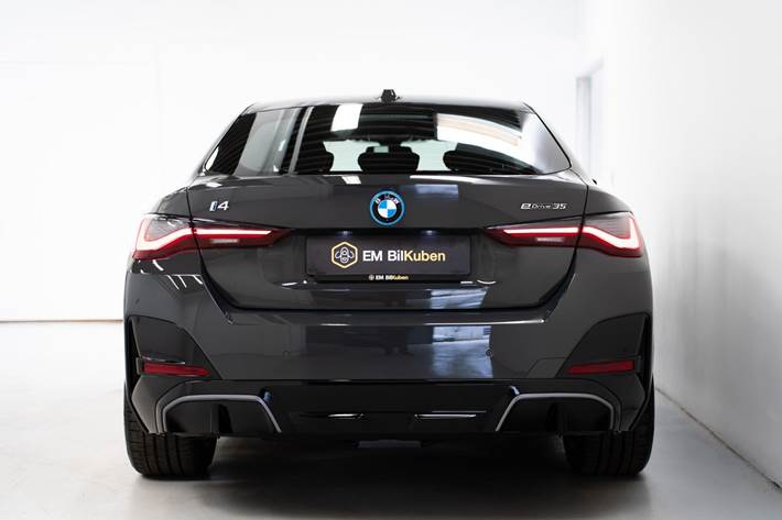 undefined BMW i4 fra 2025