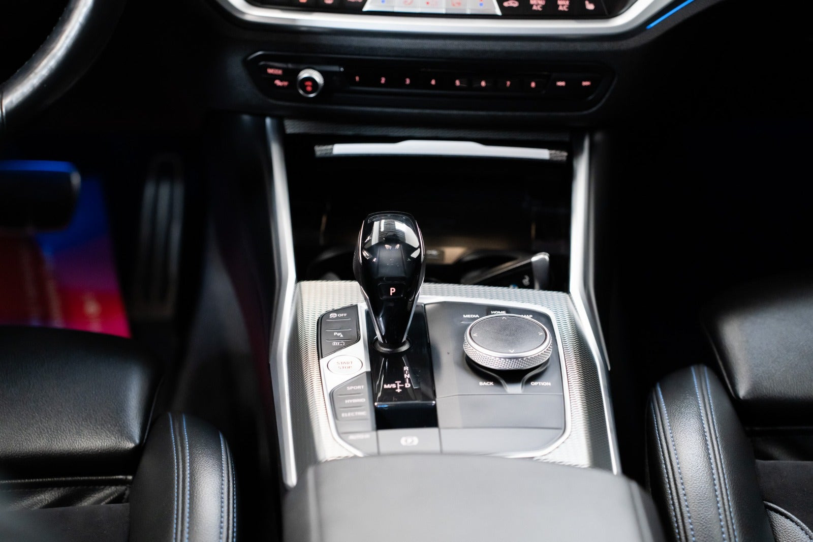 undefined BMW 330e fra 2021