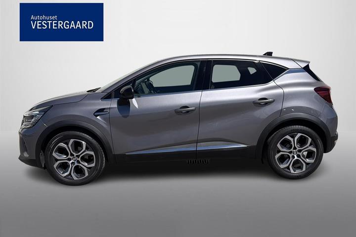 Beige Renault Captur fra 2023