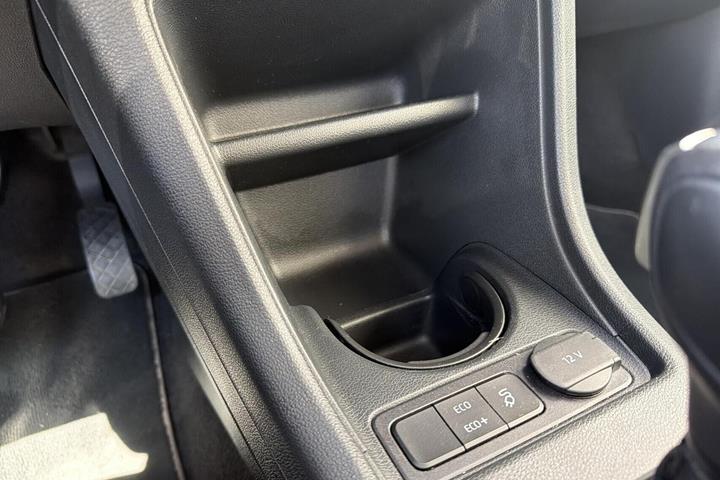 Hvid VW E-UP! fra 2021