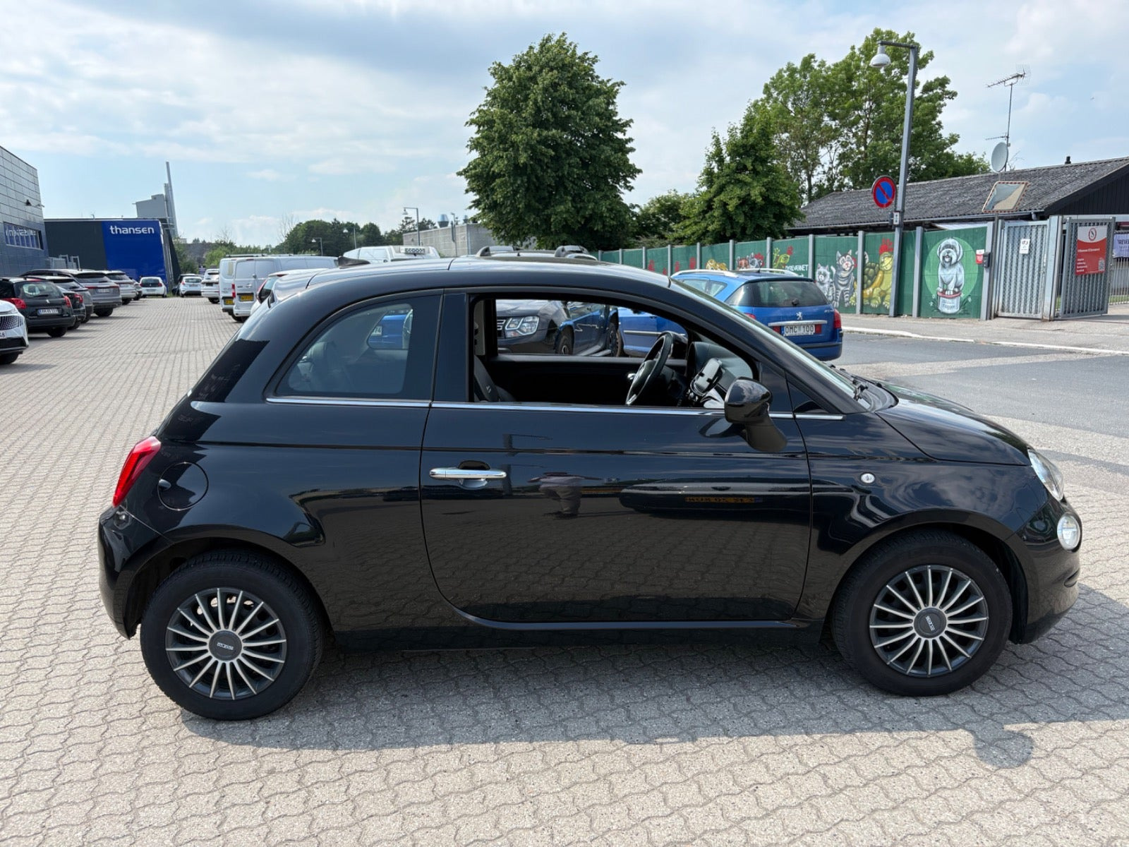 Rød Fiat 500 fra 2018