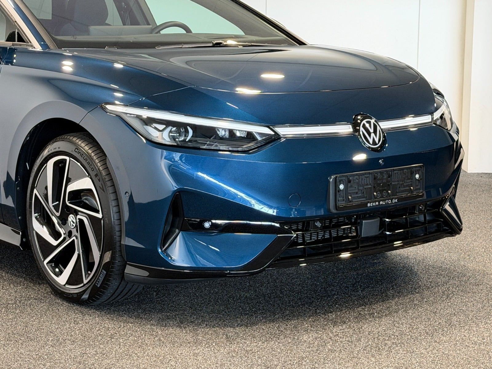 Blå VW ID.7 fra 2025