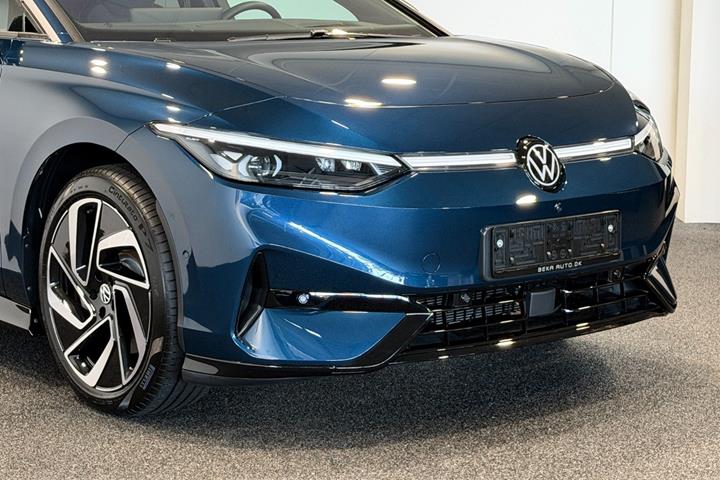 Blå VW ID.7 fra 2025