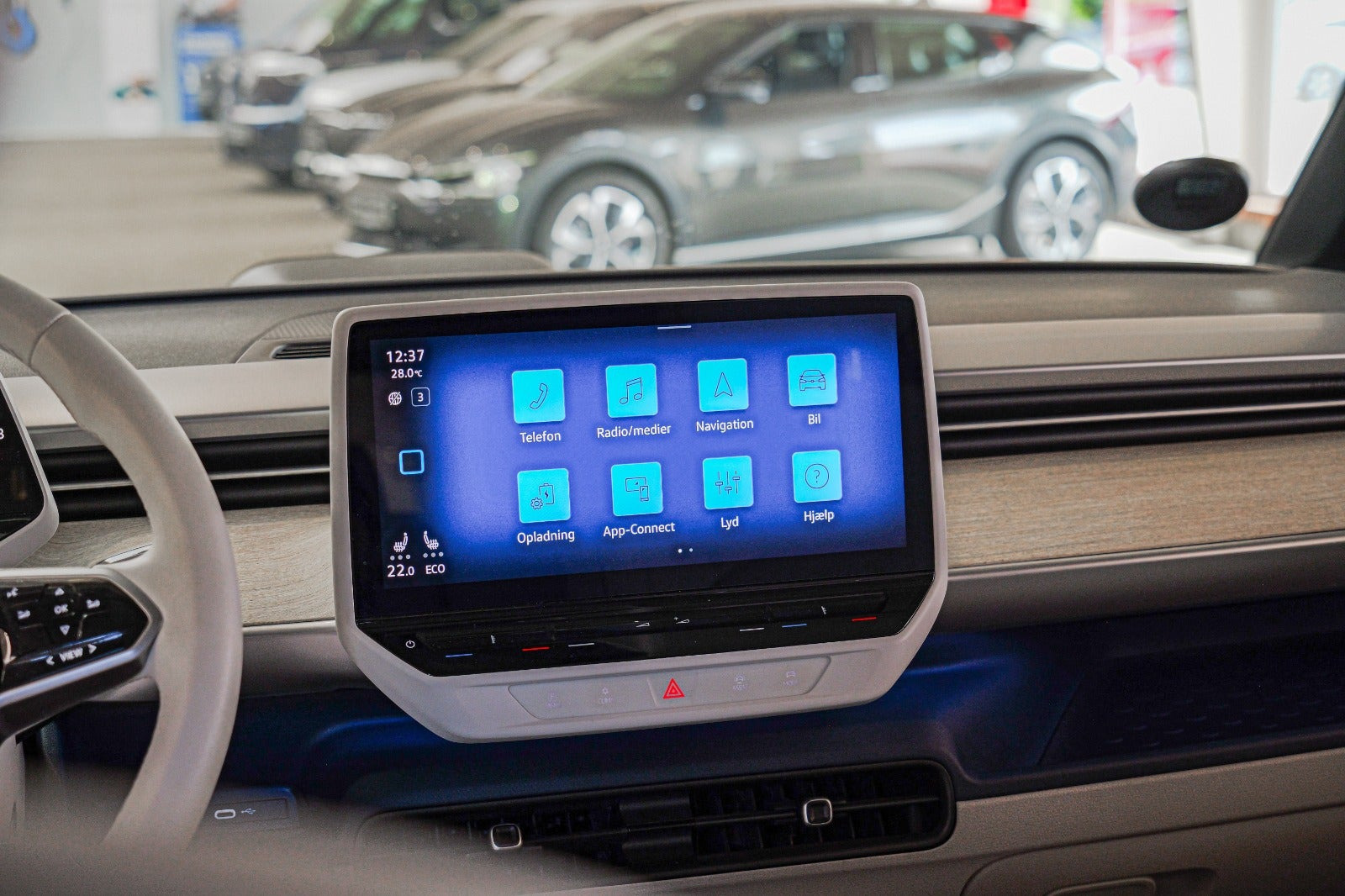 Sort VW ID.Buzz fra 2023