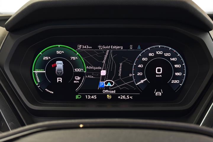 Blå Audi Q4 e-tron fra 2023