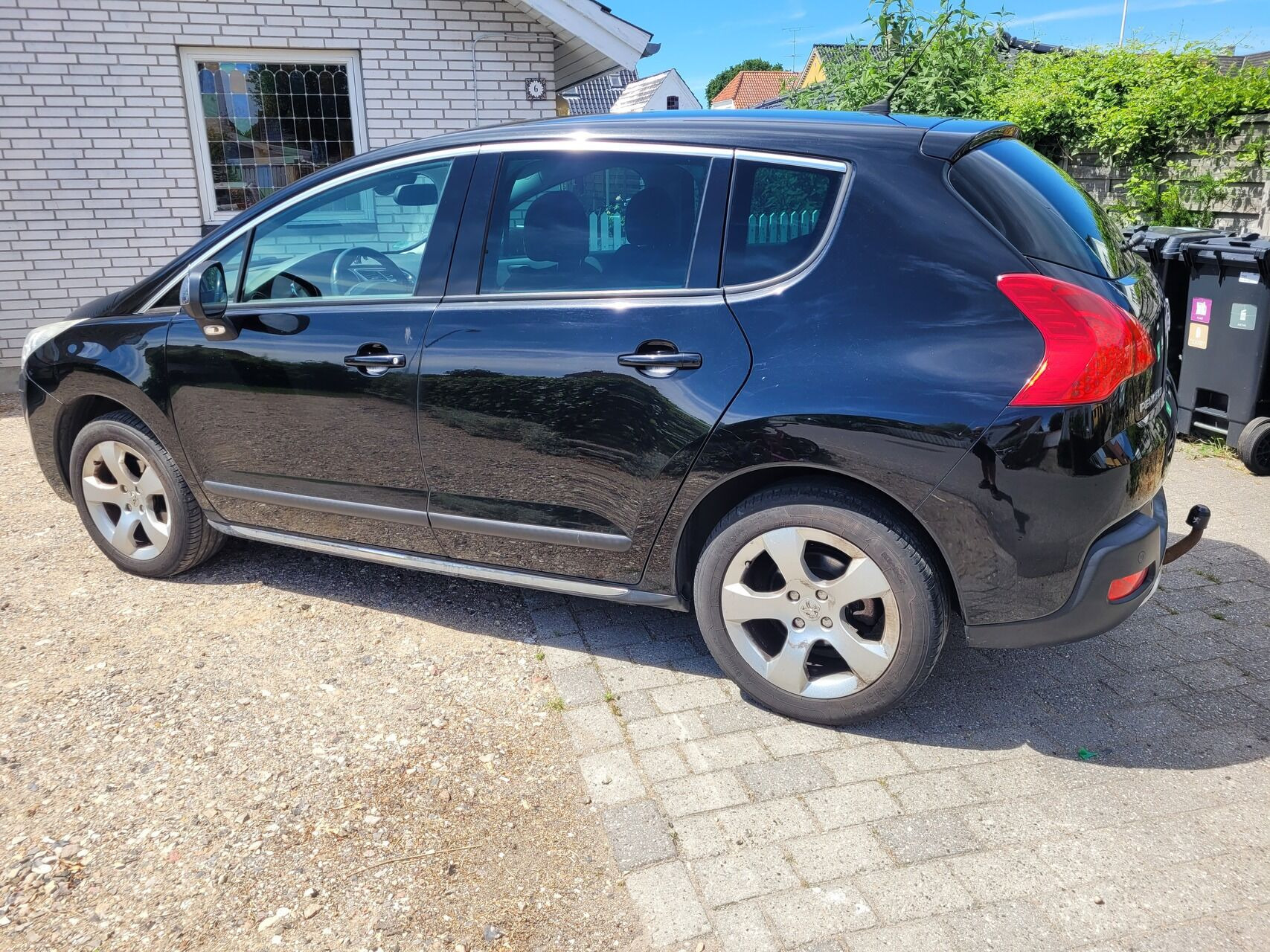 Sort Peugeot 3008 fra 2013