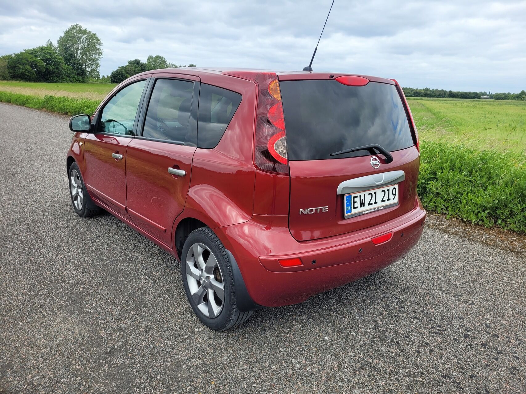 undefined Nissan Note fra 2011