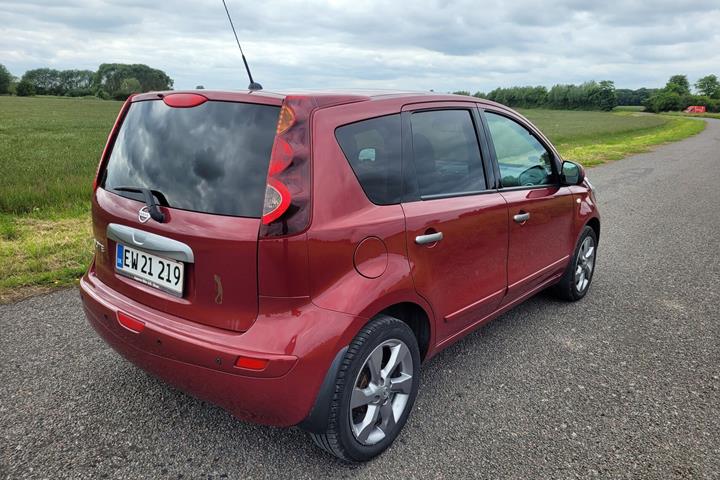 undefined Nissan Note fra 2011
