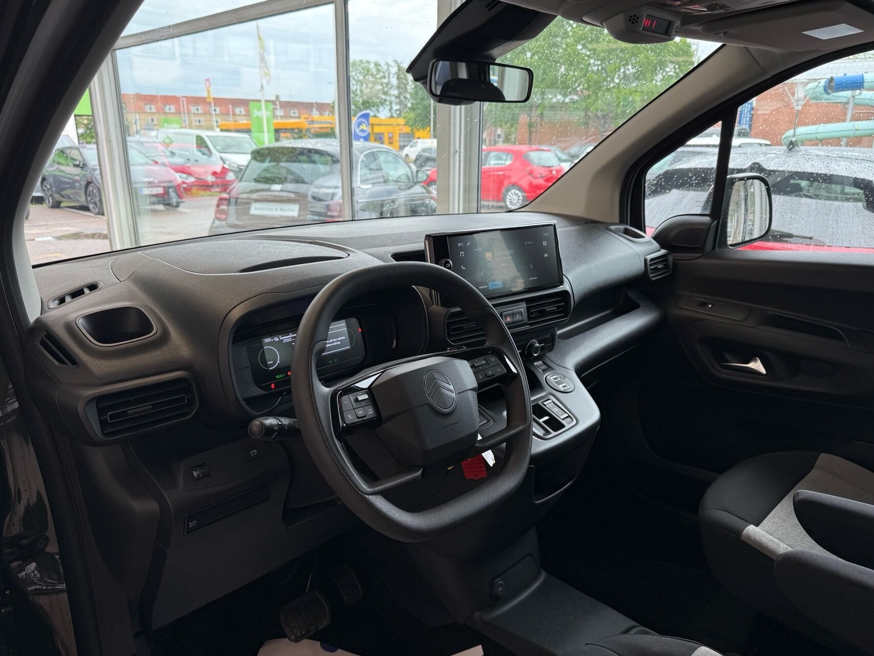 Grøn Citroën ë-Berlingo fra 2025