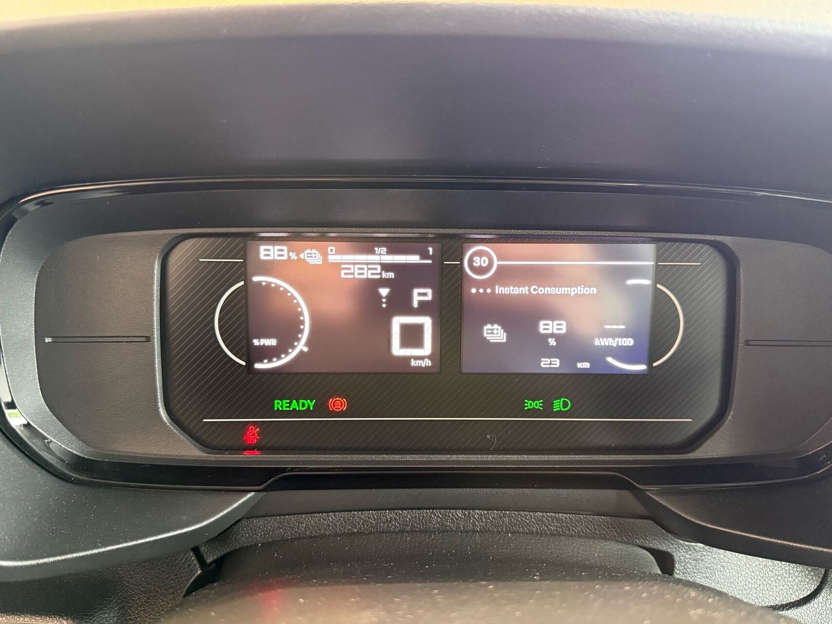 Grøn Citroën ë-Berlingo fra 2025