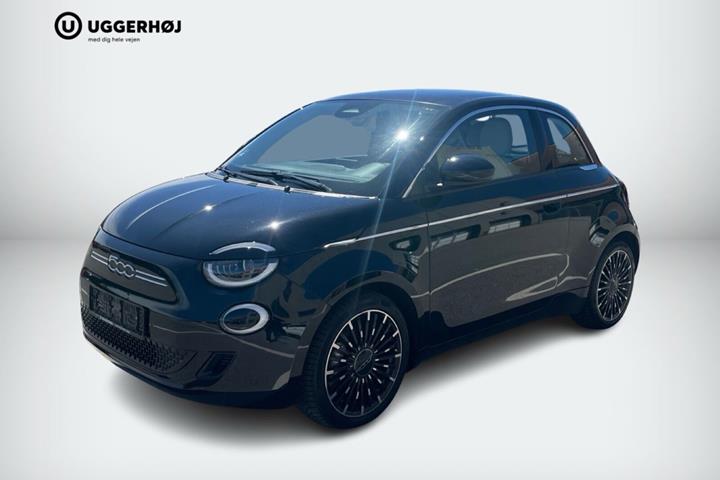 Sort Fiat 500e fra 2022 set udefra