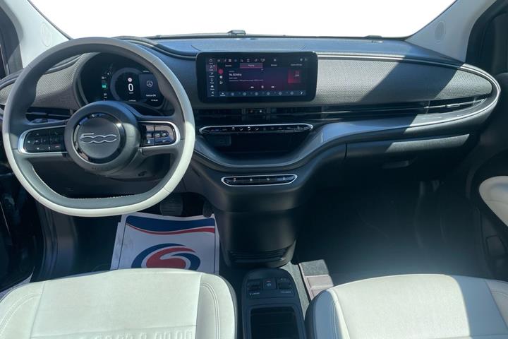 Sort Fiat 500e fra 2022