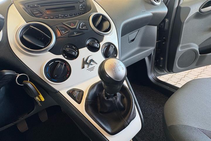 Sort Ford Ka fra 2014
