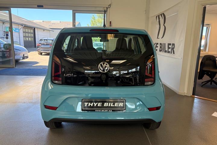 Blå VW UP! fra 2020