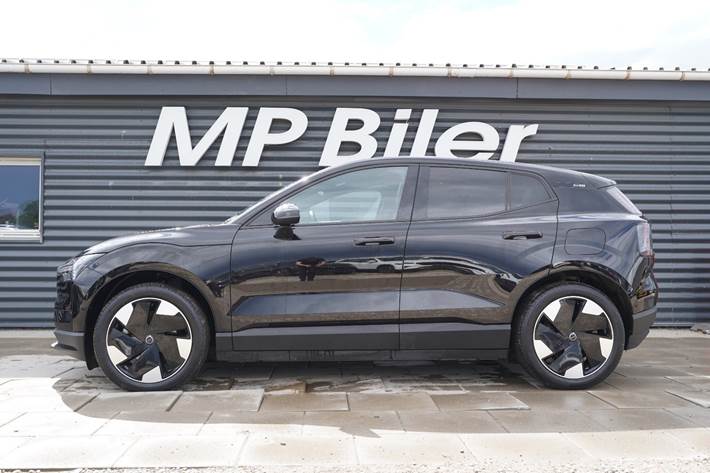 Sort Volvo EX30 fra 2024