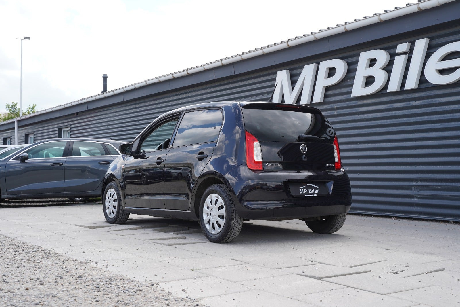 Sort Skoda Citigo fra 2018