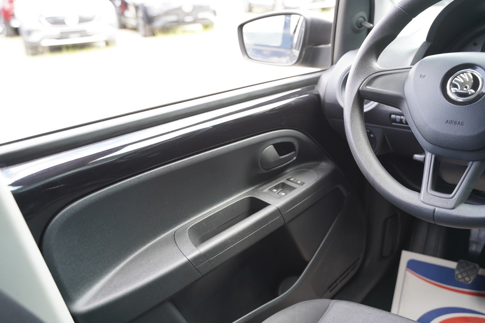 Sort Skoda Citigo fra 2018