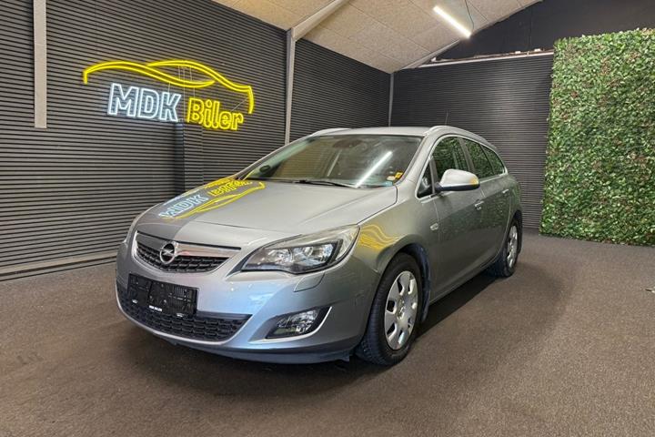 undefined Opel Astra fra 2011