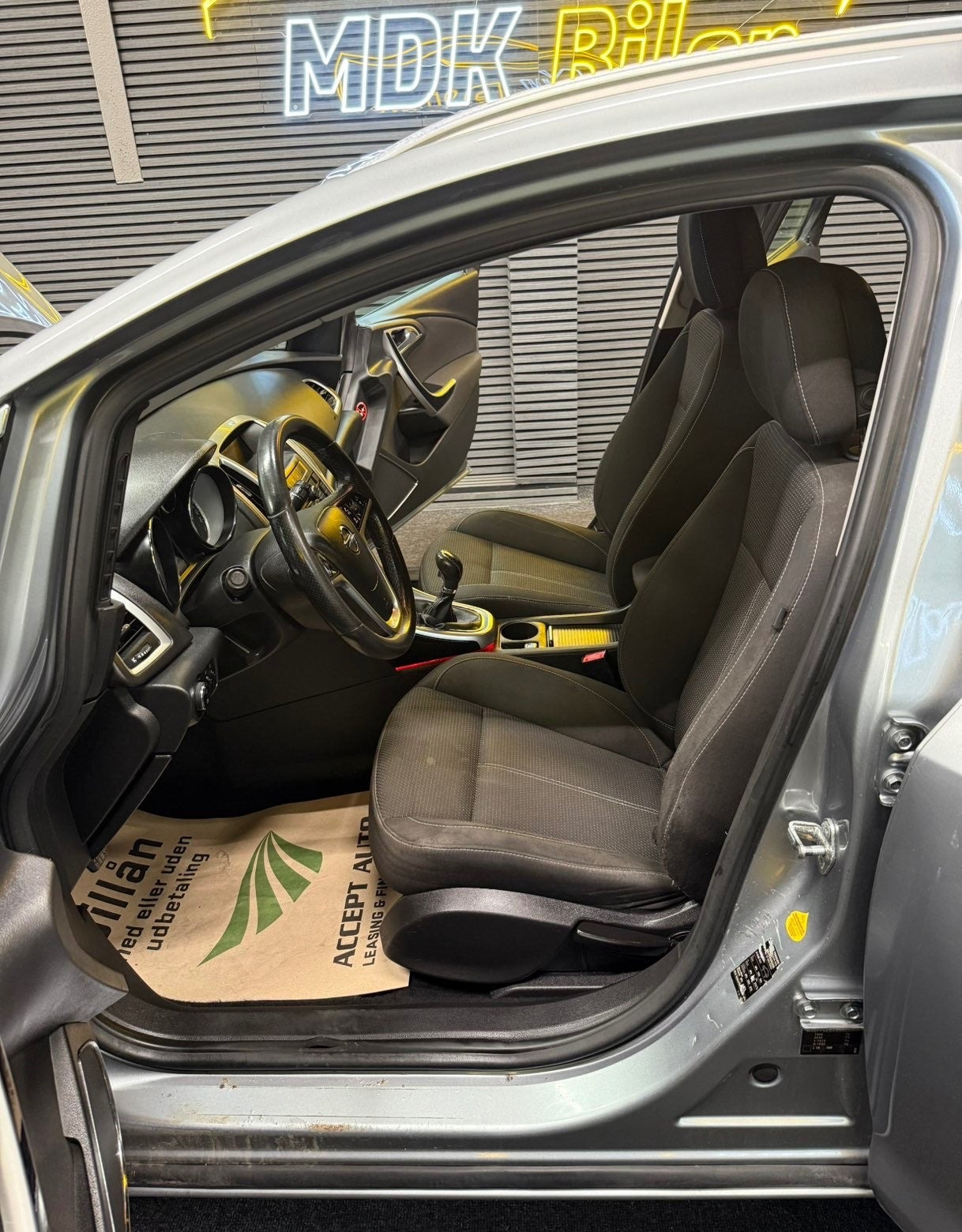 undefined Opel Astra fra 2011