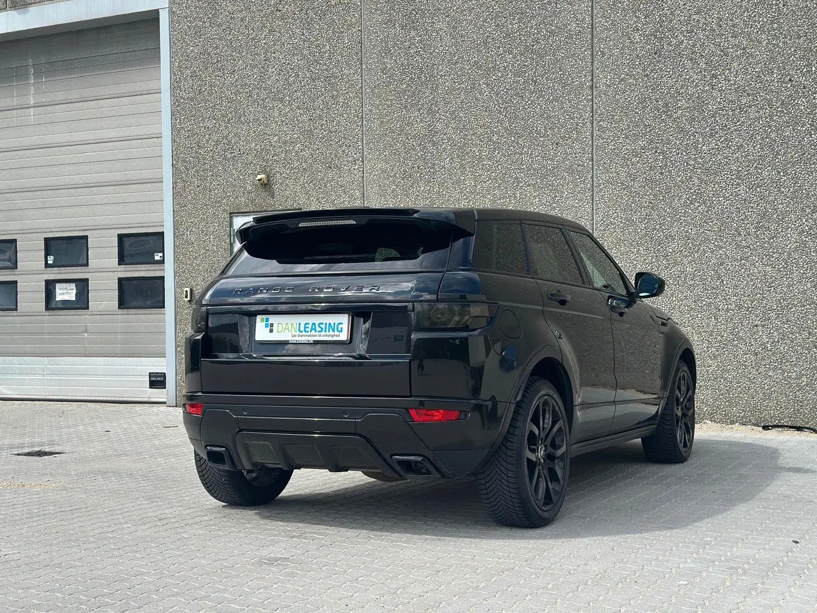 Sort Land Rover Range Rover evoque fra 2014